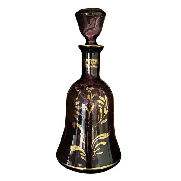 Italian Amethyst Purple Vintage Glass Decanter Bottle w/ Gold Trim & Stopper - Picture 5 of 5